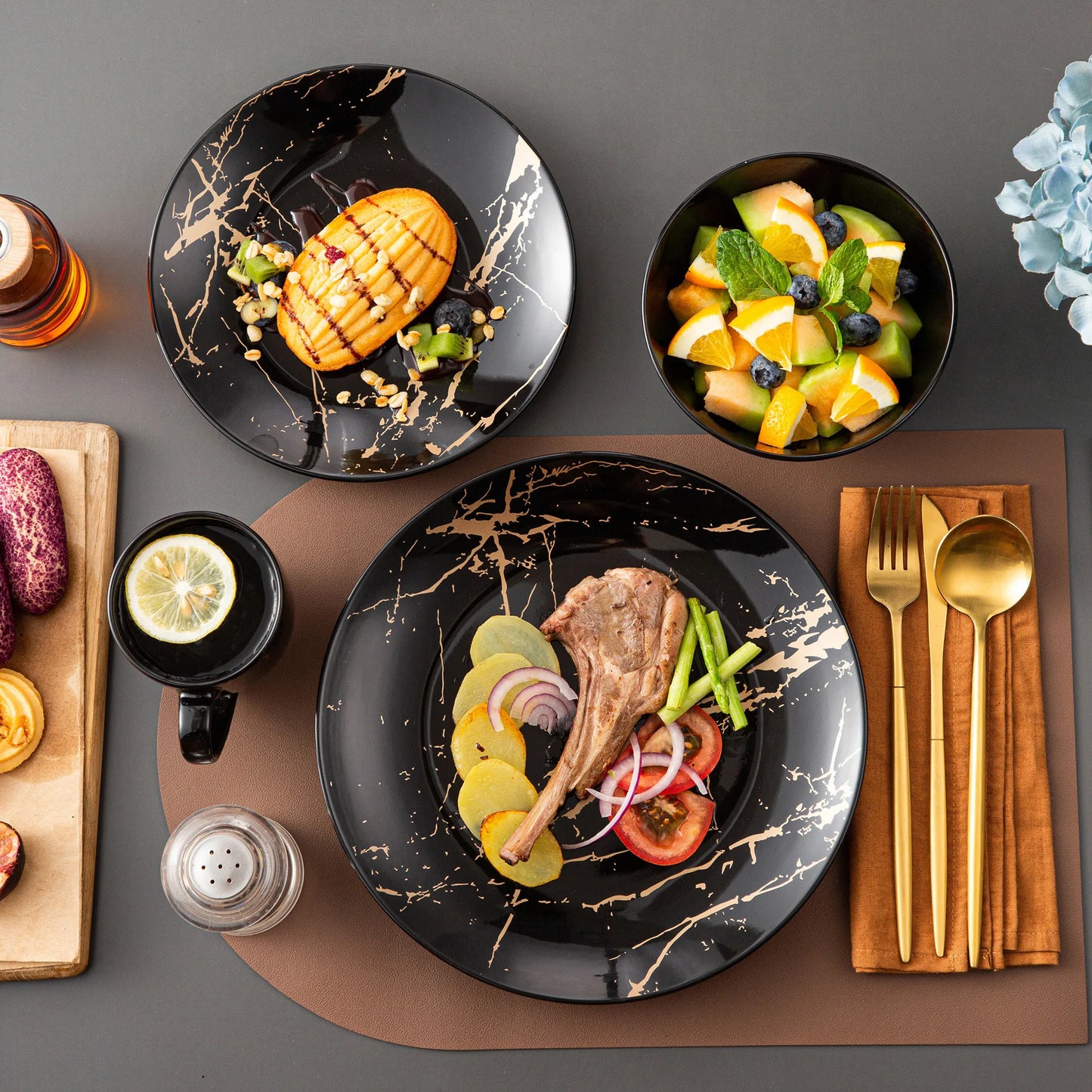 Malacasa Porcelain Dinnerware Set With Gold Splash Accent