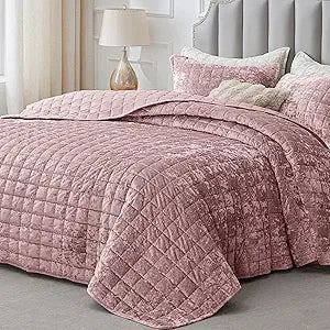 Luxury Velvet Quilt Set With Soft Cozy Comforter And Bedspread