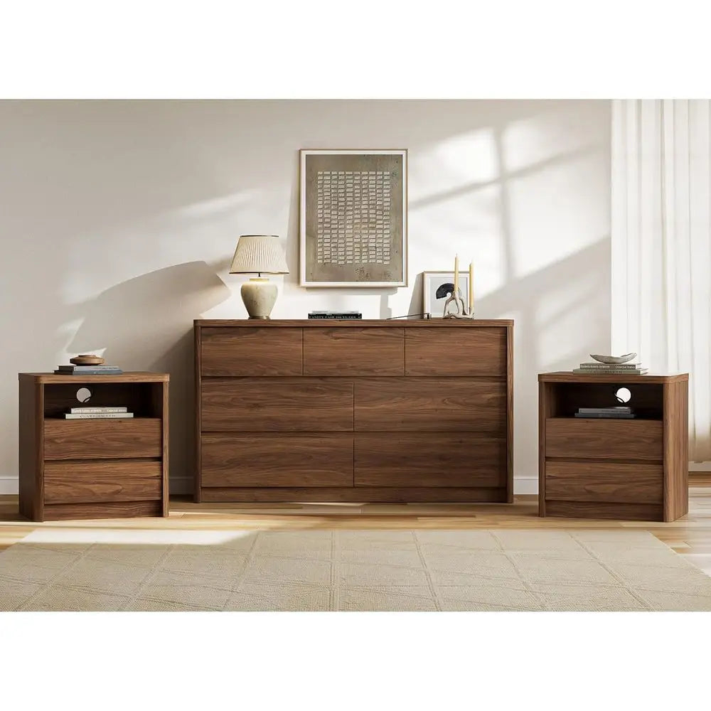 3 Piece Bedroom Set 7-Drawer Dresser And Nightstands USB Type-C