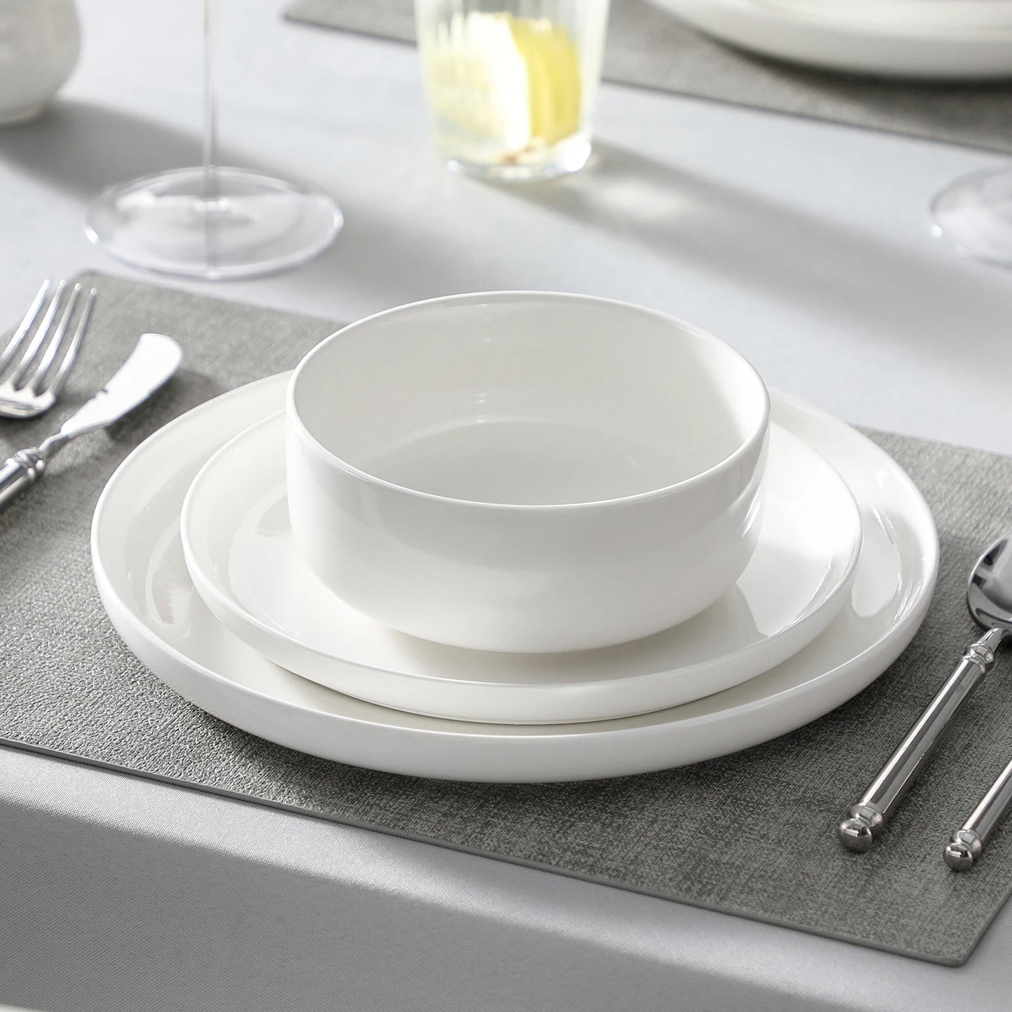 Malacasa Ceramic Dinnerware Set Round Porcelain Plates And Bowls