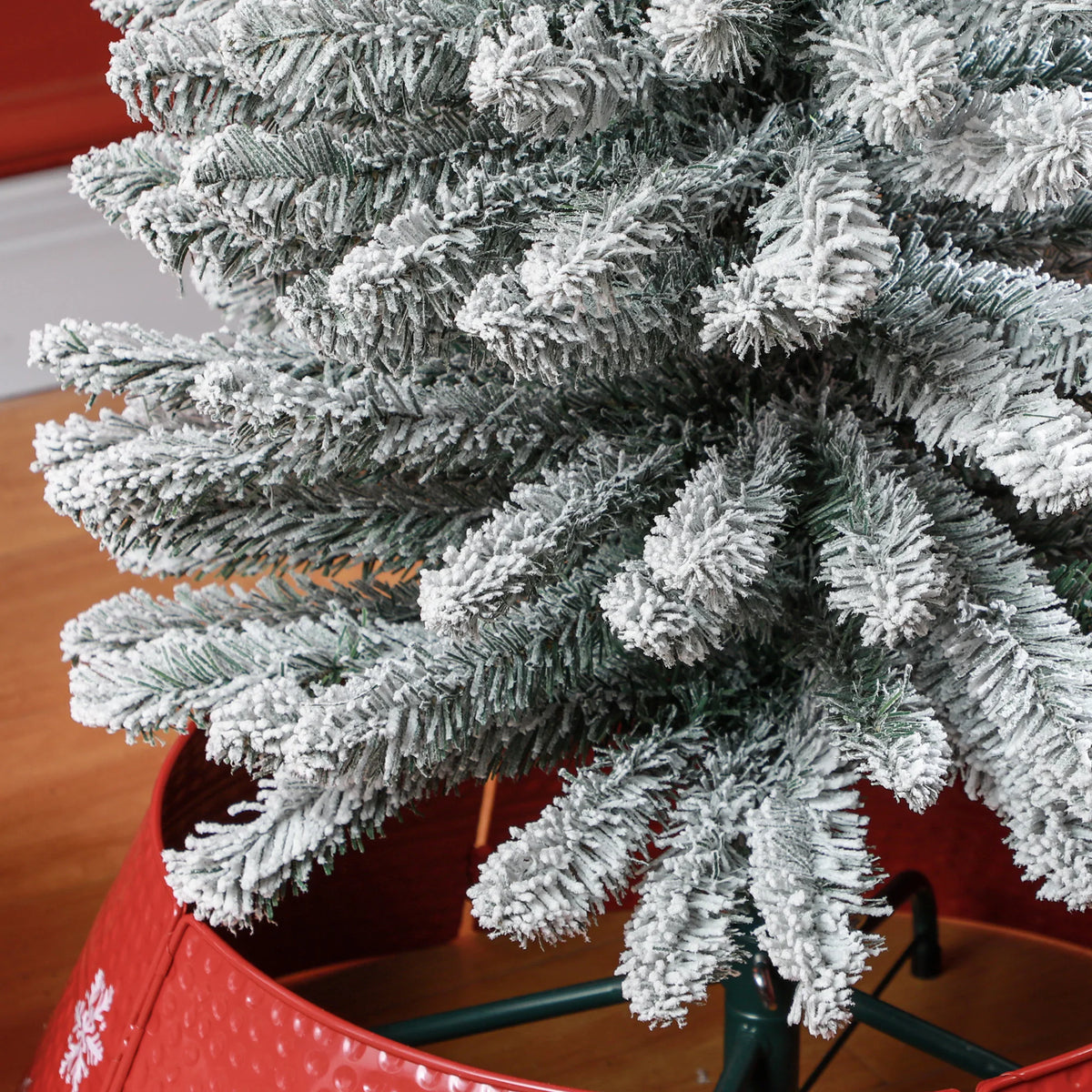 HOMCOM Artificial Snow Flocked Pencil Christmas Tree